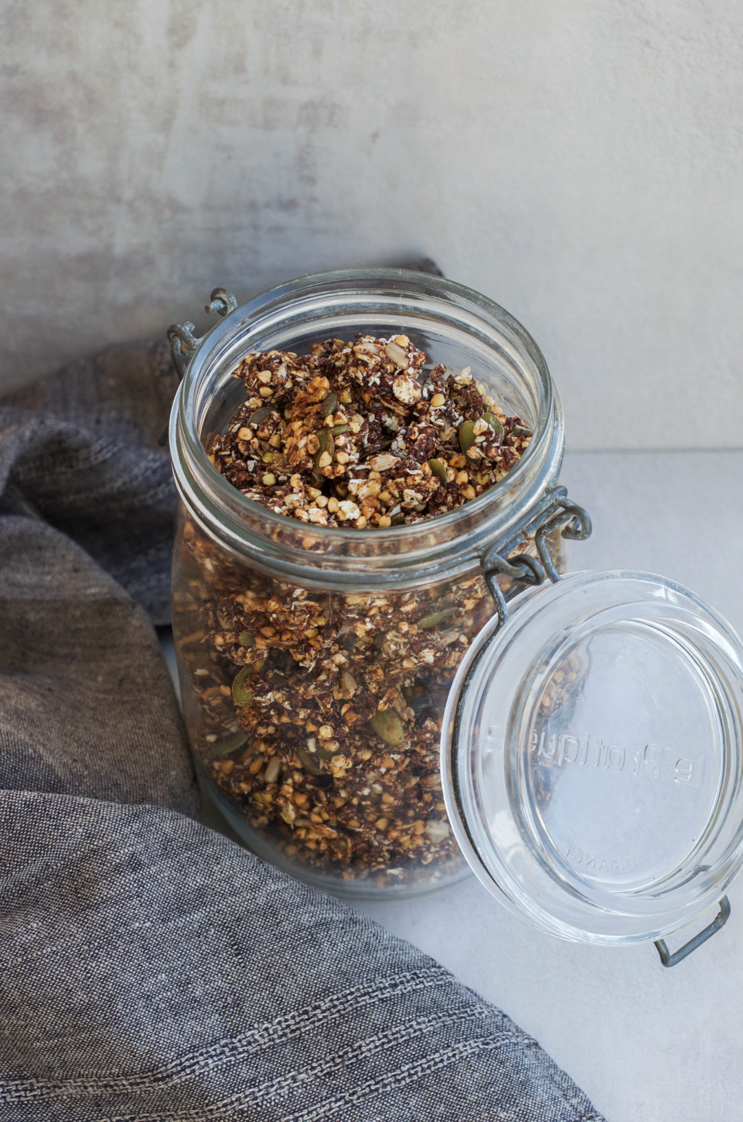 Crunchy Cacao Coconut Granola - Wanders and Greens