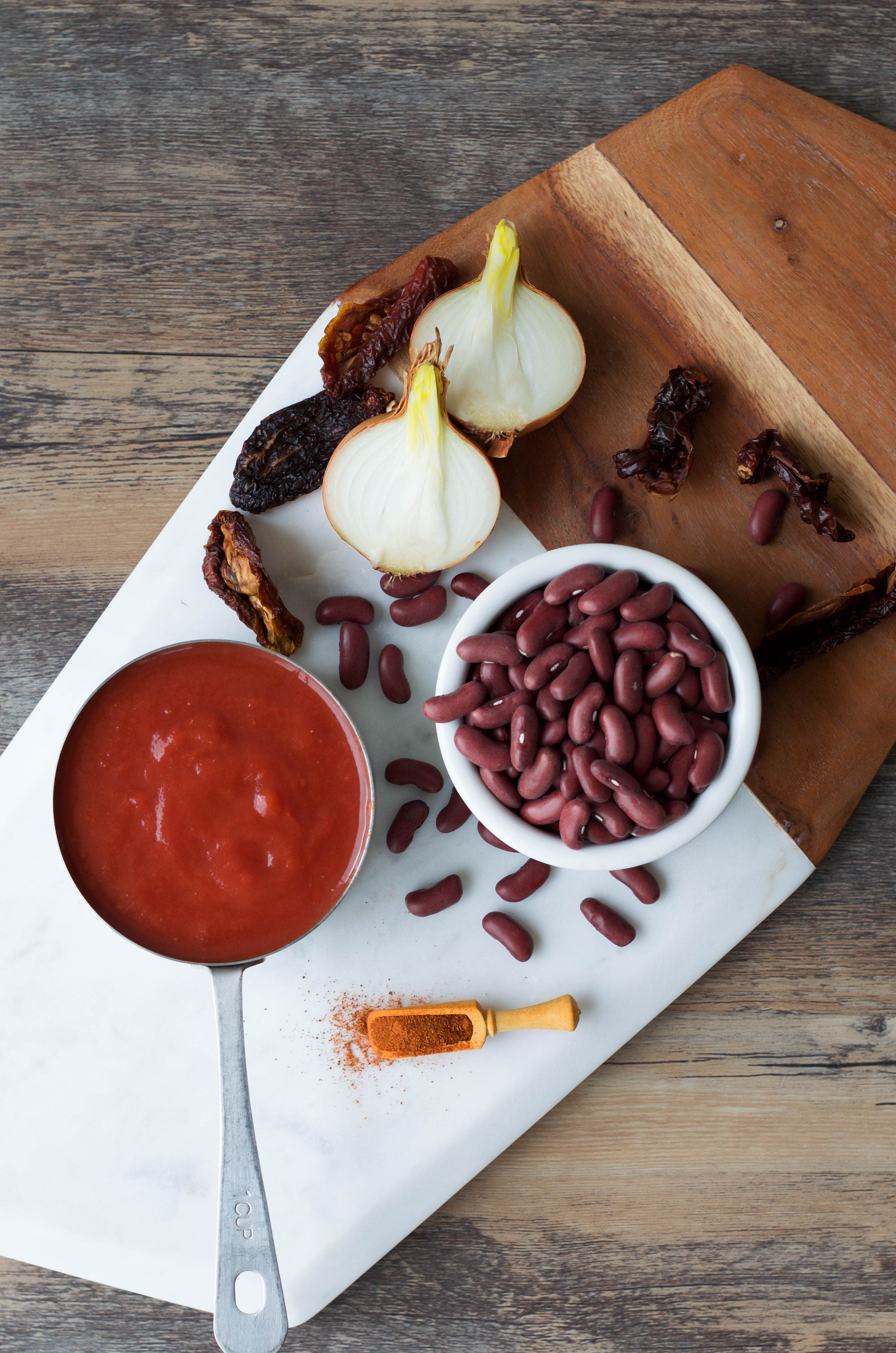 Red Kidney Bean Dip - Wanders and Greens